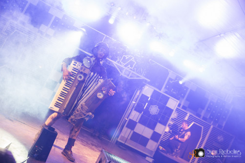 srp_voelkerball-nausis-2015_033