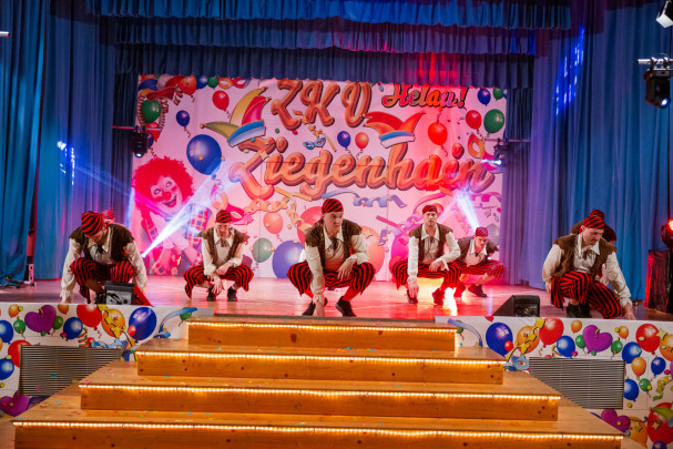 srp_weiberfastnacht-zgh-2024_1065