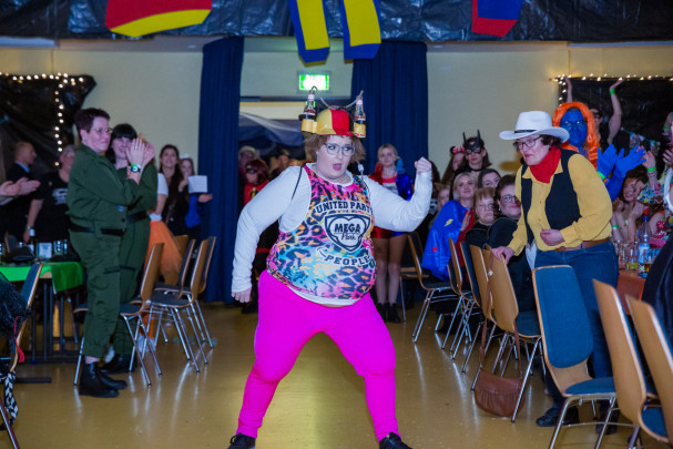 srp_weiberfastnacht-zgh-2024_457