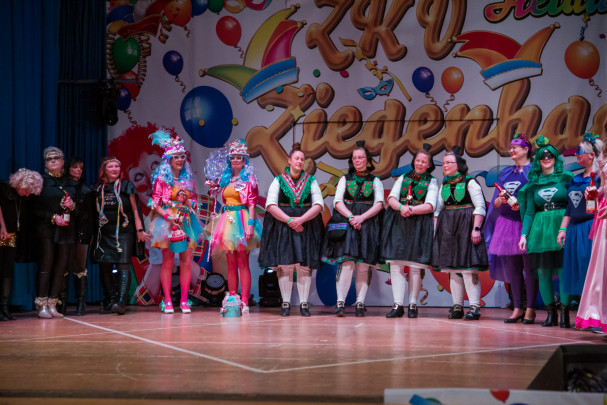 srp_weiberfastnacht-zgh-2024_709