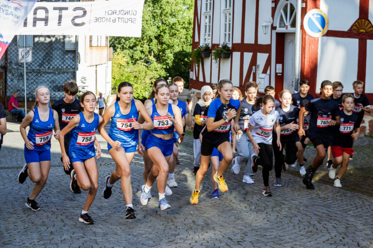 Mehr über den Artikel erfahren Altstadtrun Treysa – 15.09.2023